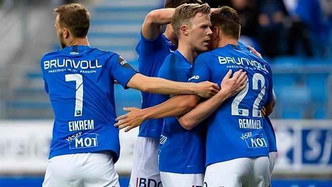 国安引援效 国安引援效