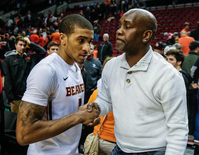 的年轻球员 的年轻球员