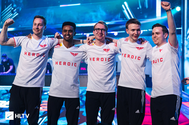 在退防时保 在退防时保